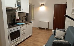 Locazioni Ostiense - Joy House